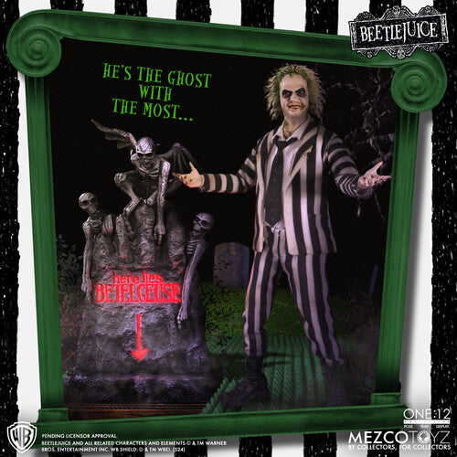 Mezco One:12 Beetlejuice Deluxe Edition Action Figure Set