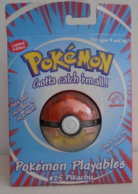 POKEMON PLAYABLES #25 PIKACHU POKEBALL PLUSH KECHAIN