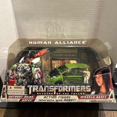 Transformers Revenge Of The Fallen Human Alliance SKIDS-ARCEE-MIKAELA ROTF